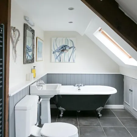 Stay On The Hill - Self Catered Cottages Laverick And Bothy Hexham Exterior photo